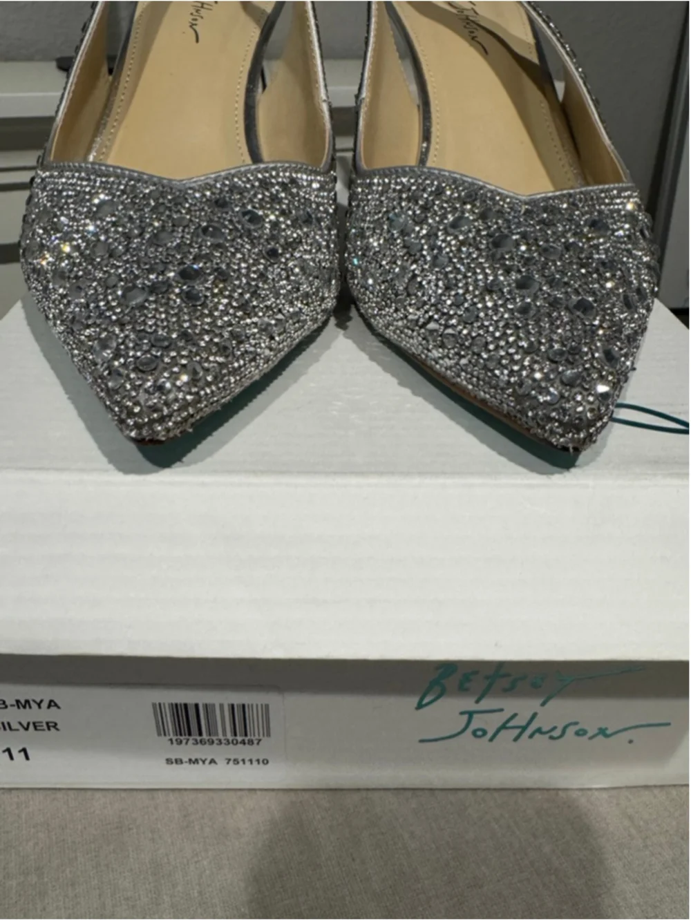 Women's Betsey Johnson Crystal RhinestoneSlingback Heels Size 11 Silver Blue - Picture 4 of 12